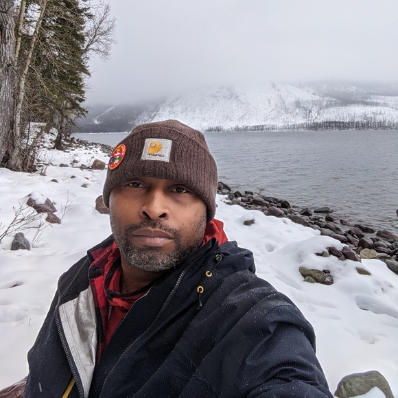 Meet your Posher, Shannon - Picture 2 of 8